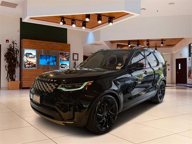 new 2025 Land Rover Discovery car, priced at $68,138