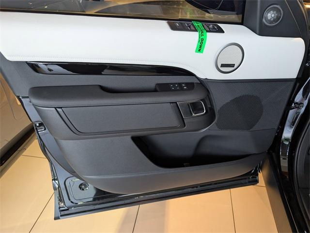 new 2025 Land Rover Discovery car, priced at $68,138