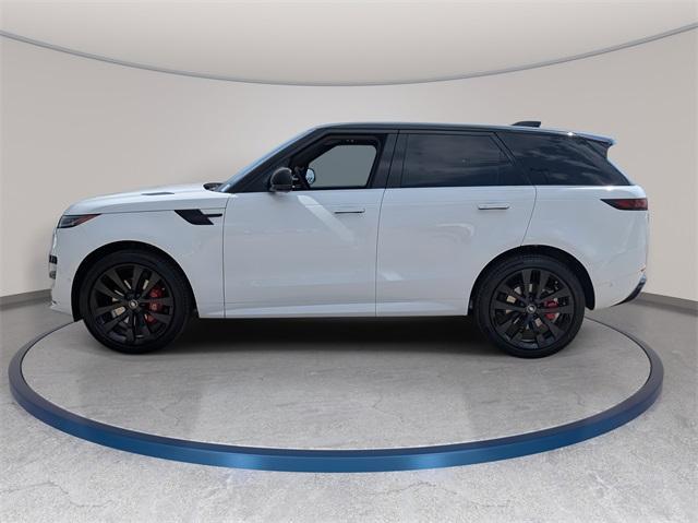 new 2025 Land Rover Range Rover Sport car, priced at $105,555