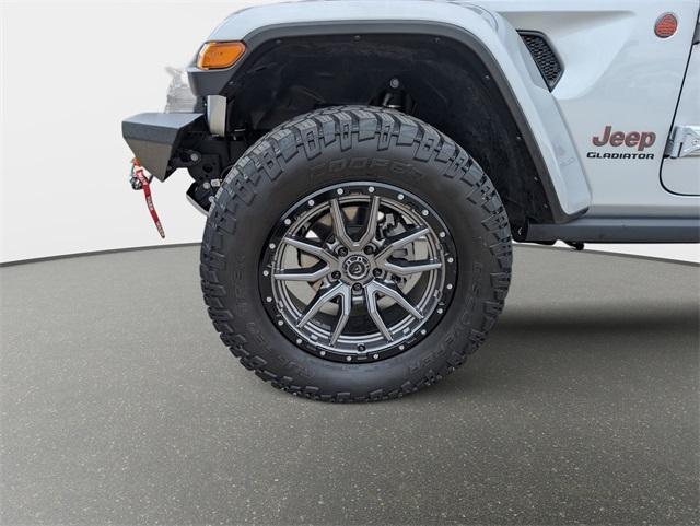 used 2022 Jeep Gladiator car, priced at $41,870
