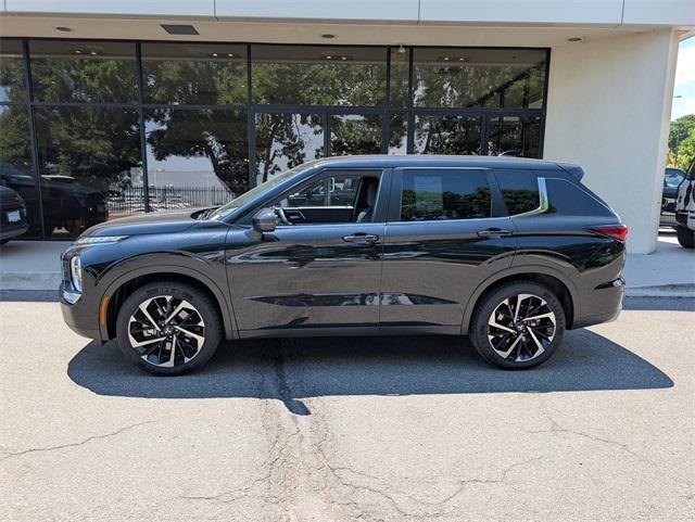 used 2024 Mitsubishi Outlander car, priced at $25,220