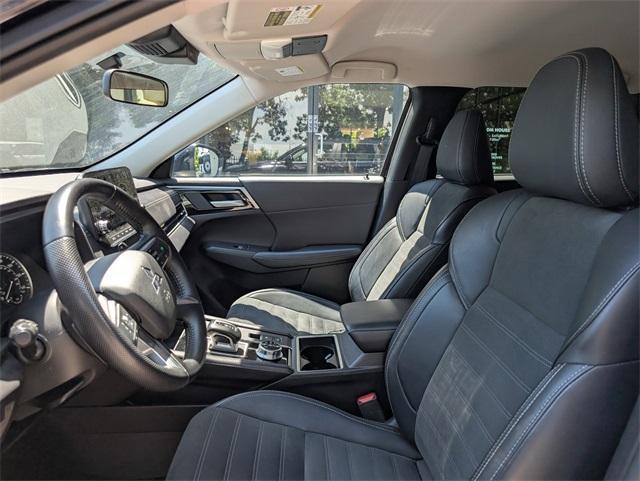 used 2024 Mitsubishi Outlander car, priced at $25,220