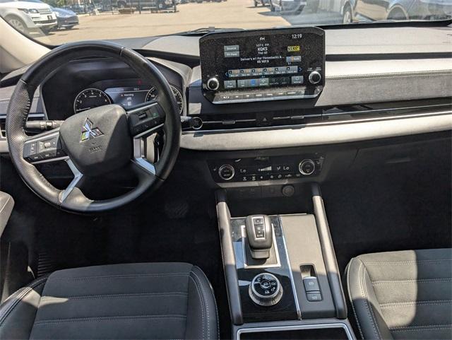 used 2024 Mitsubishi Outlander car, priced at $25,220