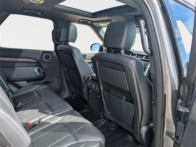 used 2018 Land Rover Discovery car, priced at $17,330