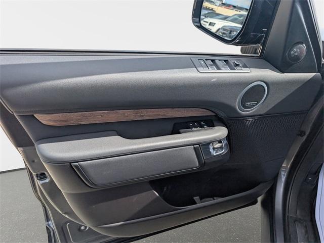 used 2018 Land Rover Discovery car, priced at $17,330