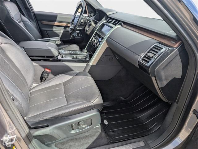 used 2018 Land Rover Discovery car, priced at $17,330