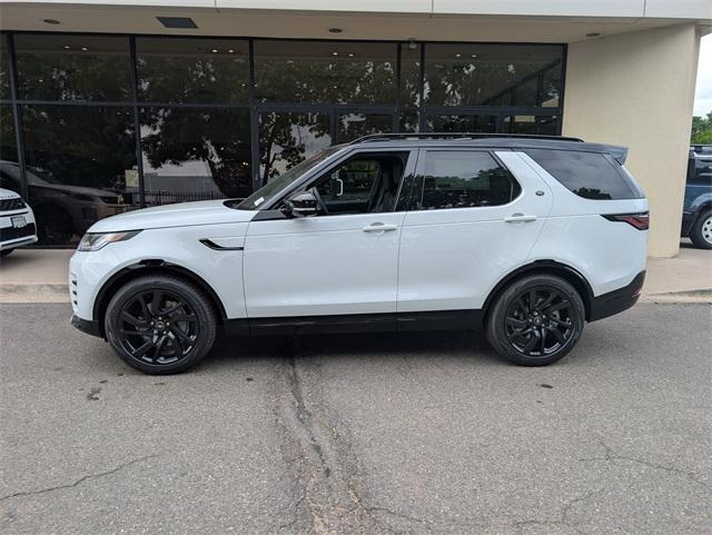 new 2025 Land Rover Discovery car, priced at $69,938