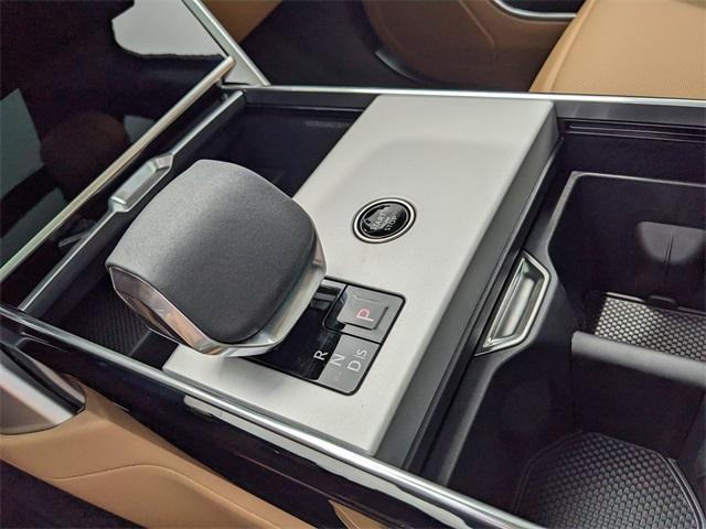 new 2025 Land Rover Range Rover car, priced at $151,265