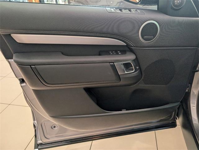 used 2024 Land Rover Discovery car, priced at $54,870