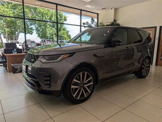 used 2024 Land Rover Discovery car, priced at $54,870