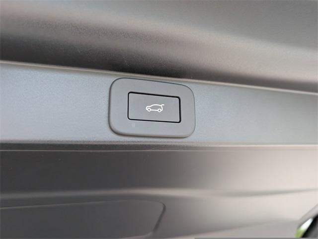 new 2025 Land Rover Range Rover car, priced at $145,350
