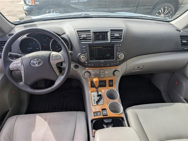 used 2009 Toyota Highlander Hybrid car, priced at $11,120