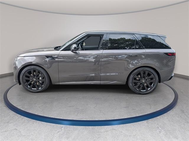 new 2025 Land Rover Range Rover Sport car, priced at $105,225