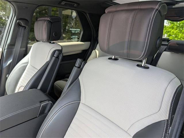 used 2024 Land Rover Discovery car, priced at $57,990