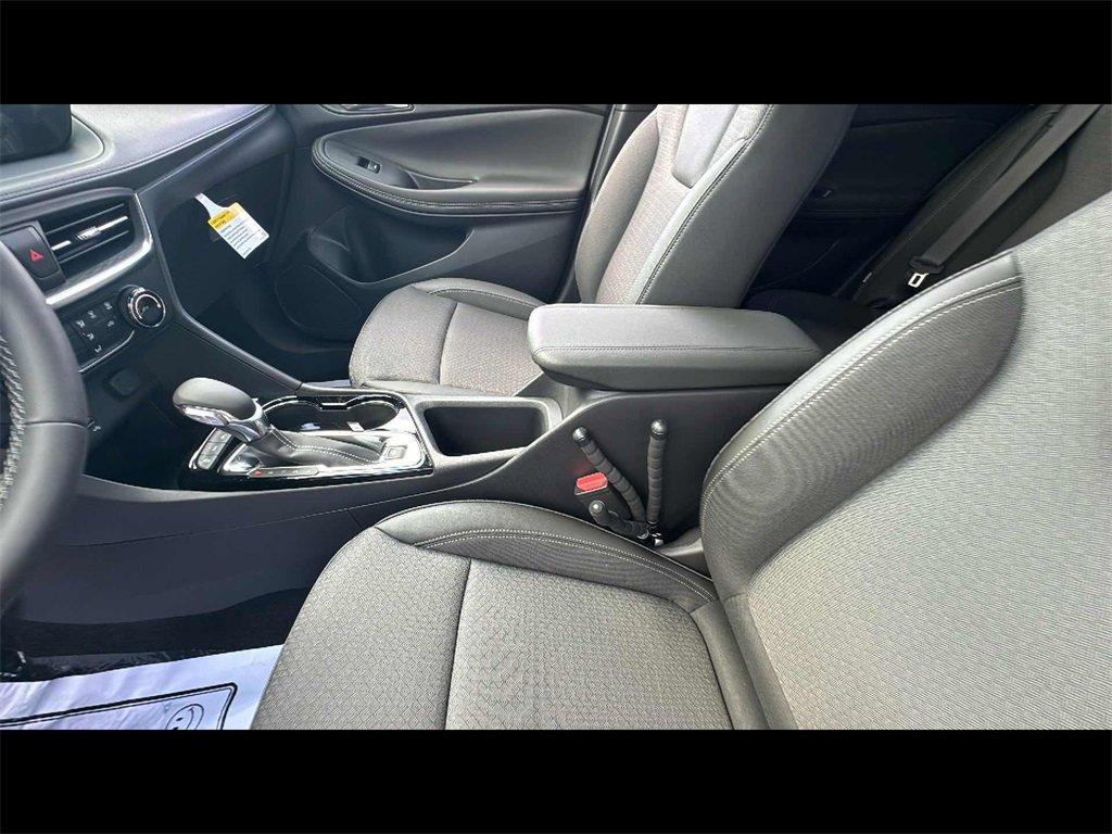 new 2025 Buick Encore GX car, priced at $28,273