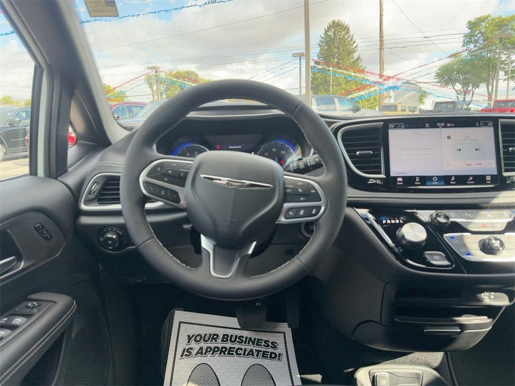 new 2026 Chrysler Pacifica car, priced at $44,290