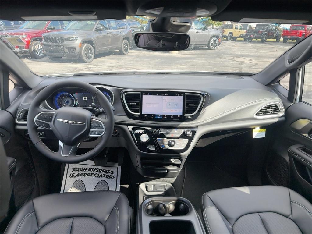new 2026 Chrysler Pacifica car, priced at $44,290