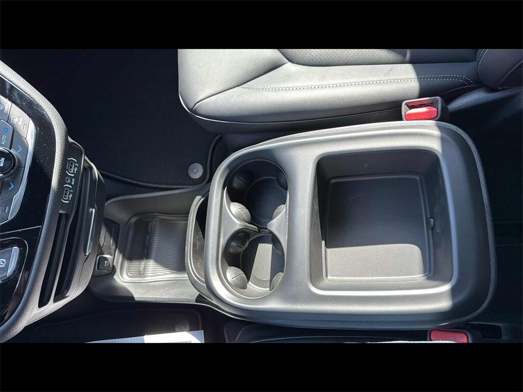 new 2025 Chrysler Pacifica car, priced at $44,668