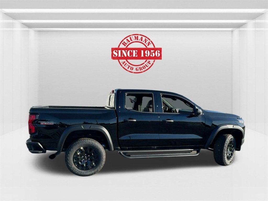 new 2025 Chevrolet Colorado car, priced at $44,653