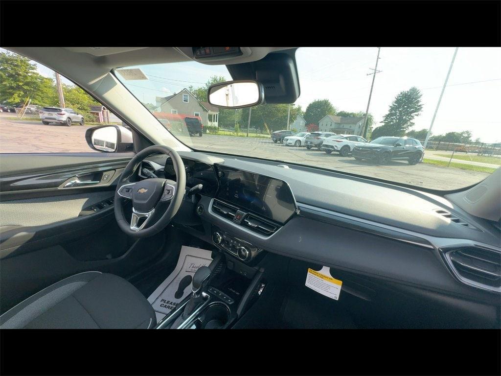 new 2026 Chevrolet TrailBlazer car, priced at $28,935