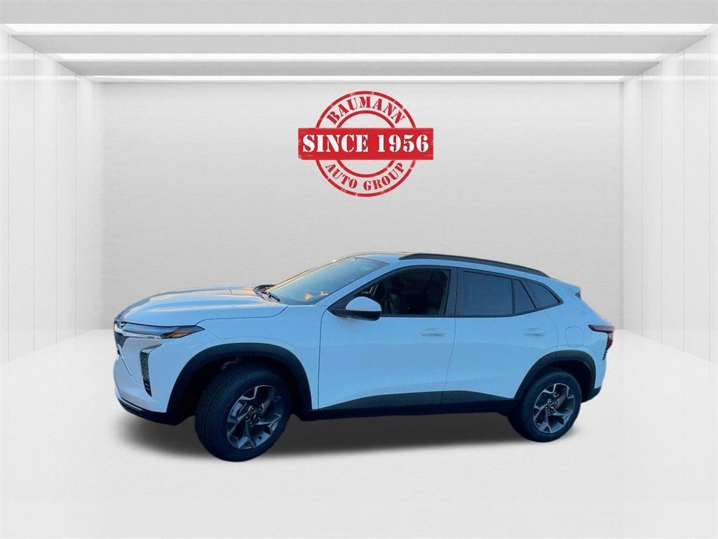new 2025 Chevrolet Trax car, priced at $25,750