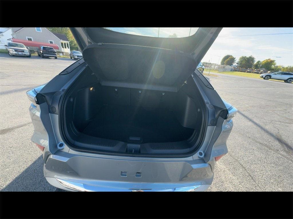 new 2026 Buick Envista car, priced at $32,650