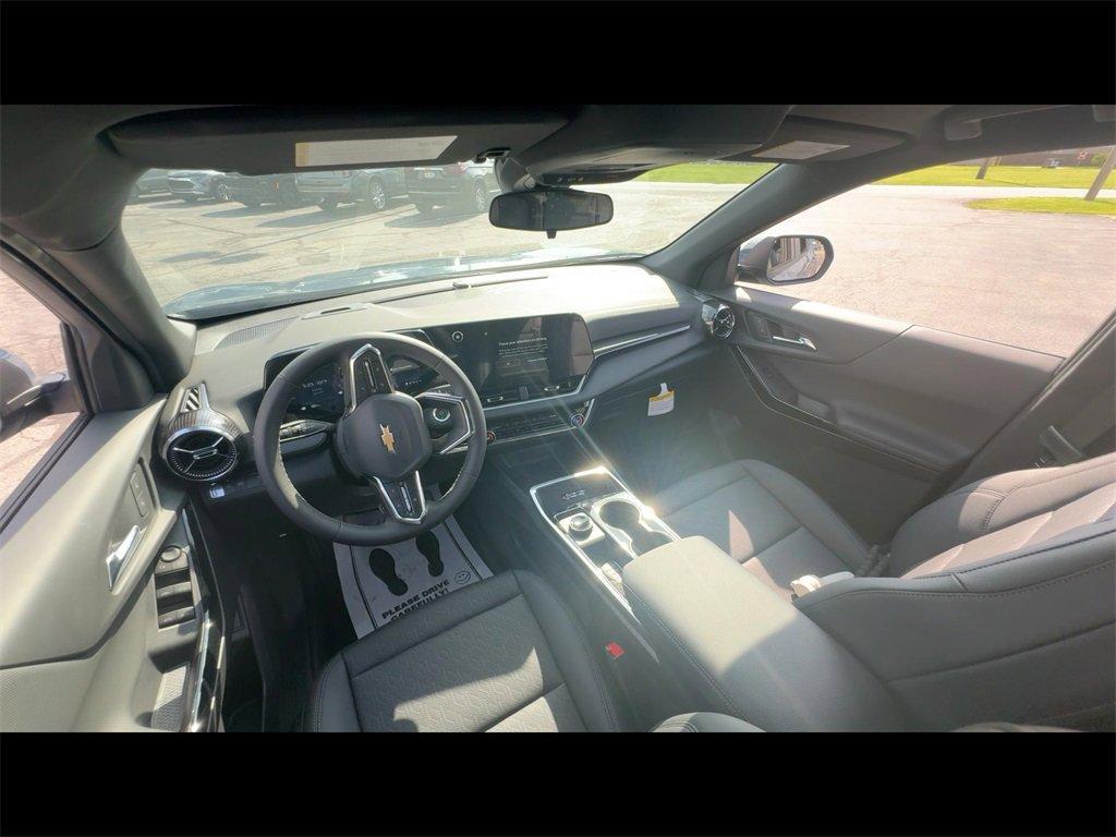 new 2026 Chevrolet Equinox car, priced at $32,295