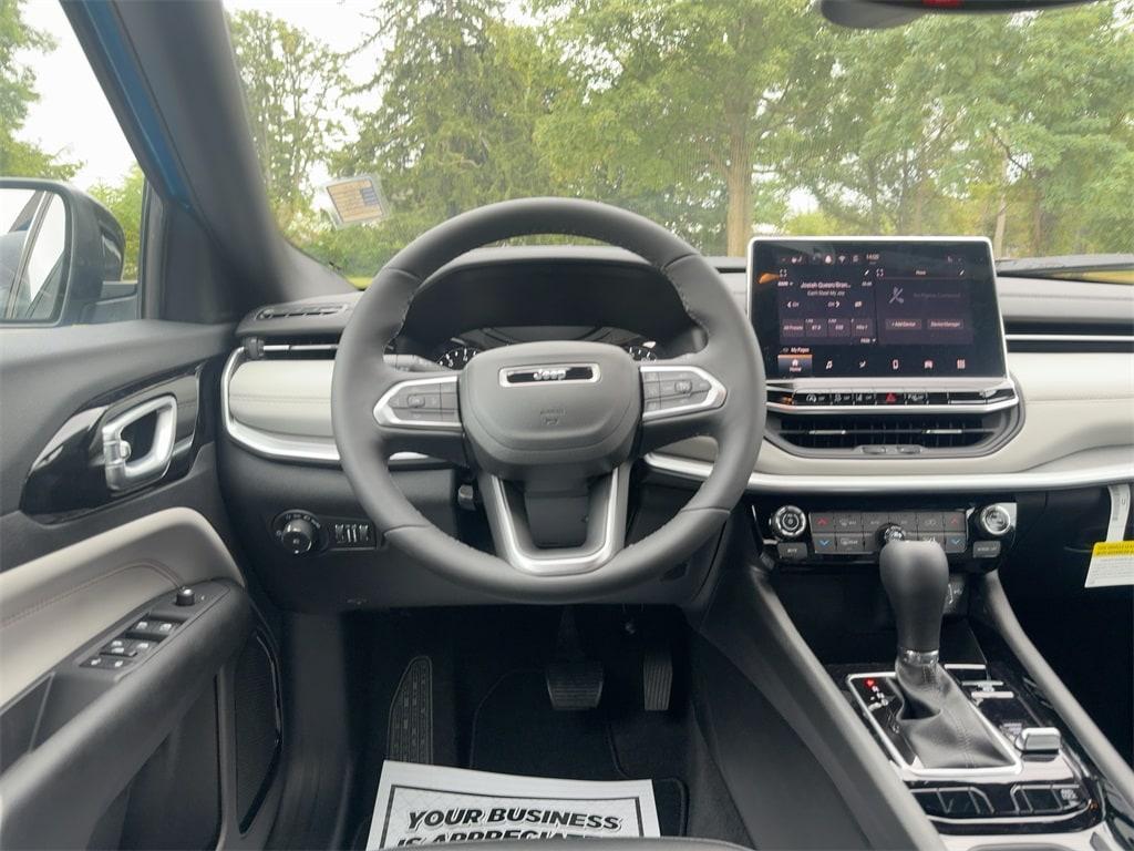 new 2025 Jeep Compass car, priced at $30,435