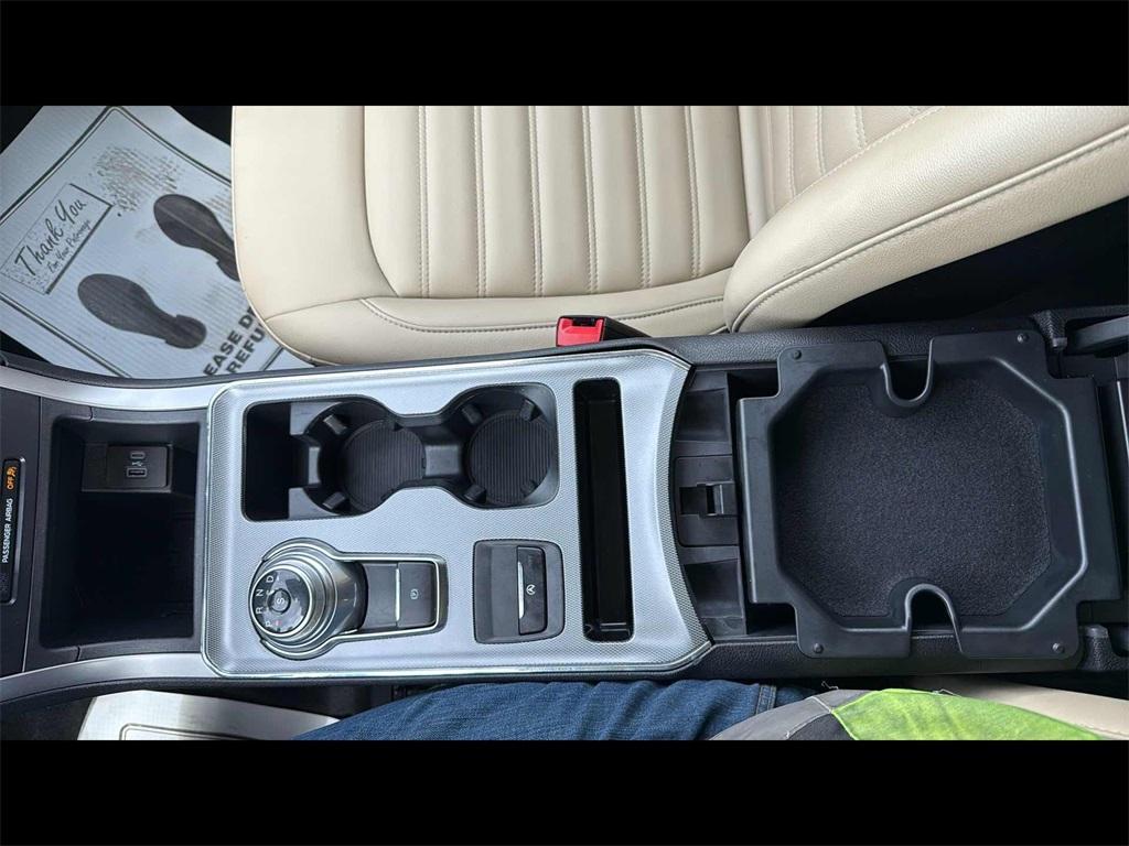 used 2021 Ford Edge car, priced at $22,870