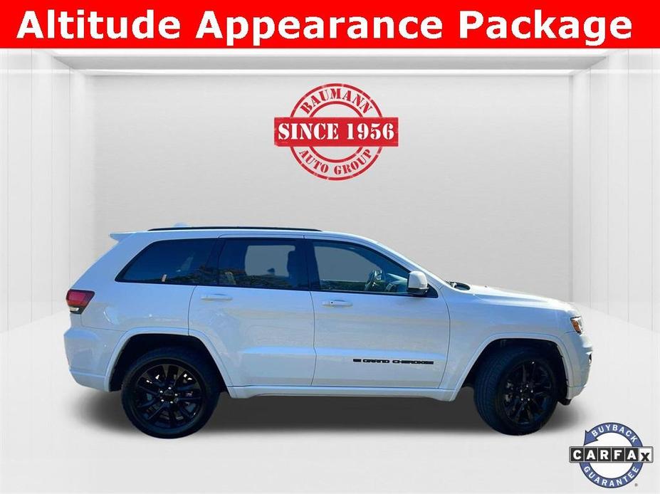 used 2022 Jeep Grand Cherokee WK car, priced at $25,000