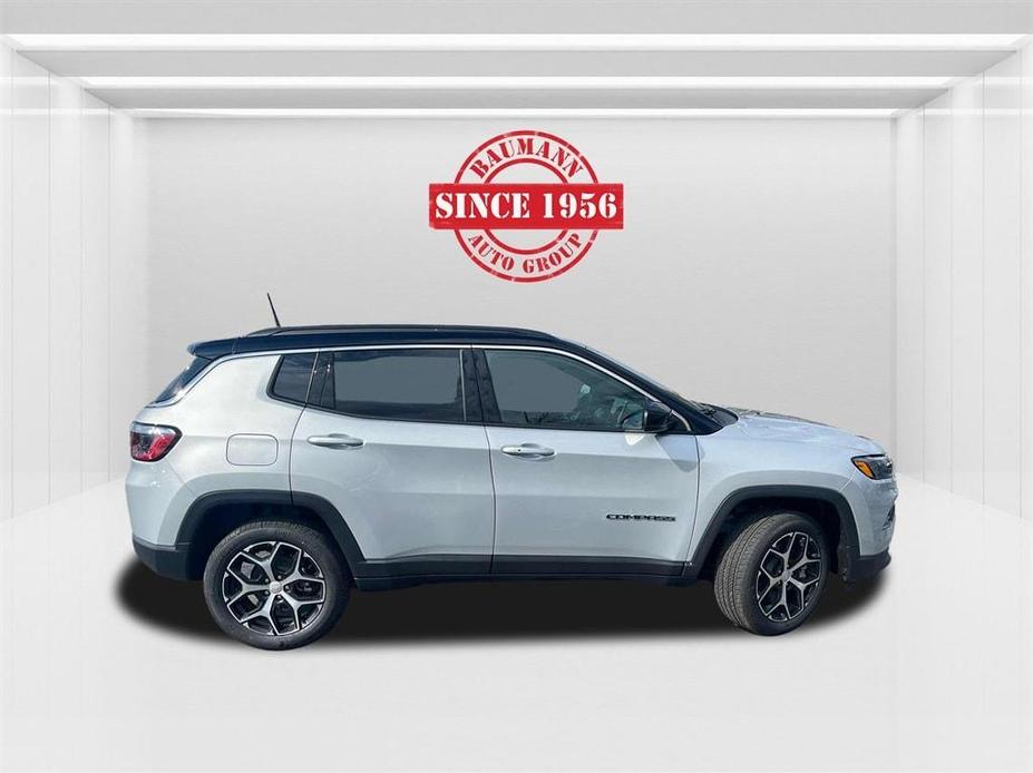 new 2024 Jeep Compass car, priced at $30,985