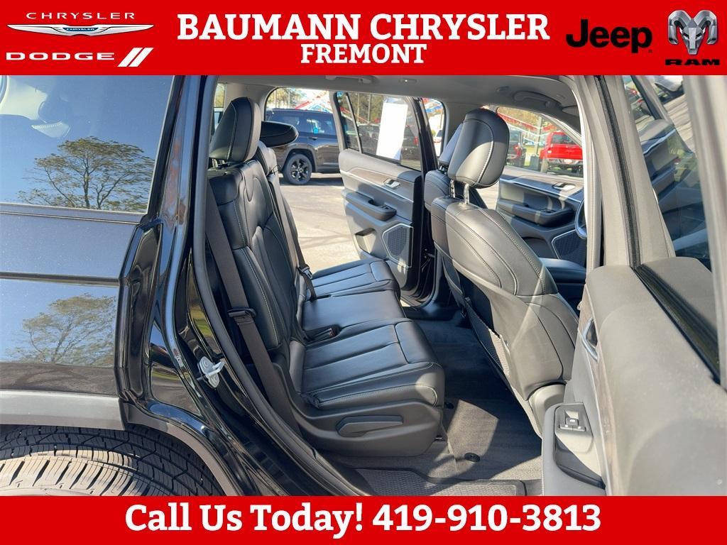 used 2021 Jeep Grand Cherokee L car, priced at $28,819
