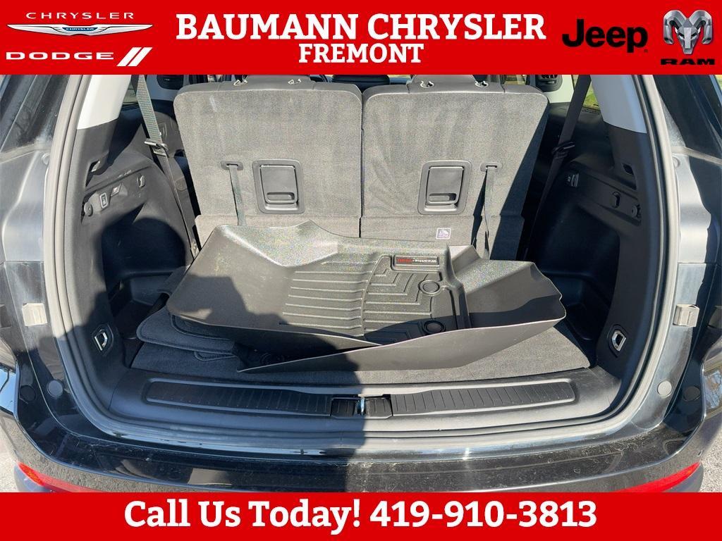 used 2021 Jeep Grand Cherokee L car, priced at $28,819