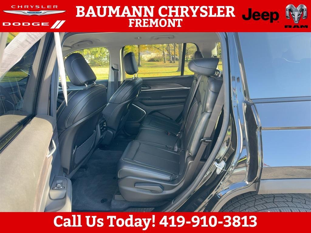 used 2021 Jeep Grand Cherokee L car, priced at $28,819