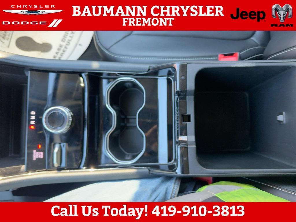 used 2021 Jeep Grand Cherokee L car, priced at $28,819