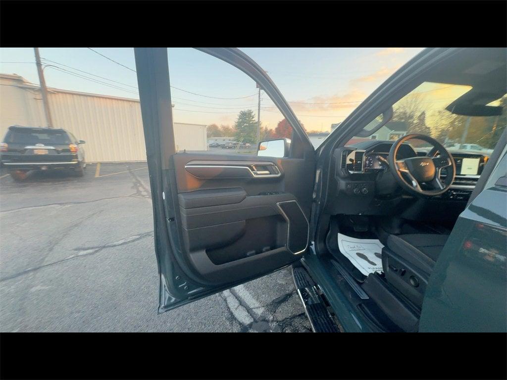 new 2026 Chevrolet Silverado 1500 car, priced at $59,500