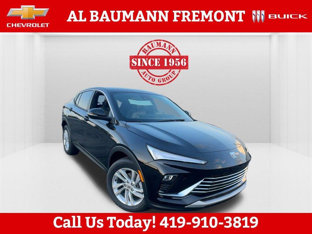 new 2025 Buick Envista car, priced at $26,935