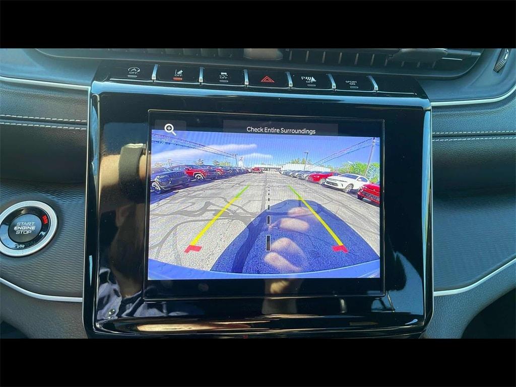 new 2024 Jeep Grand Cherokee car, priced at $48,525