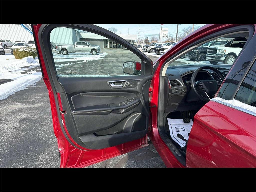 used 2022 Ford Edge car, priced at $23,909