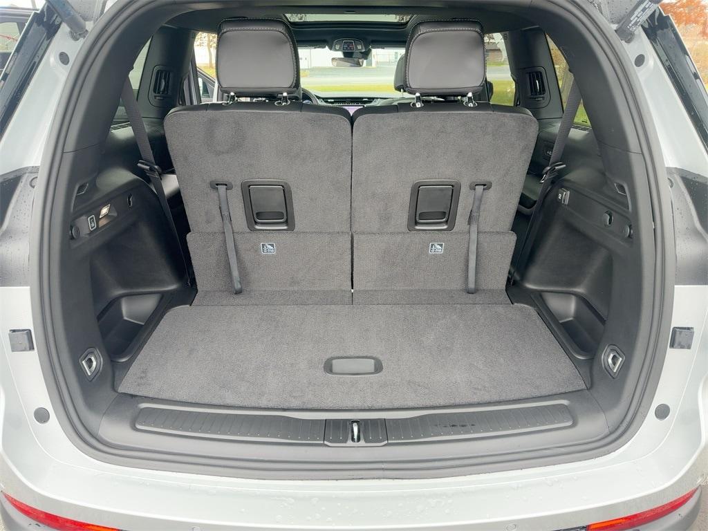 new 2025 Jeep Grand Cherokee L car, priced at $54,330