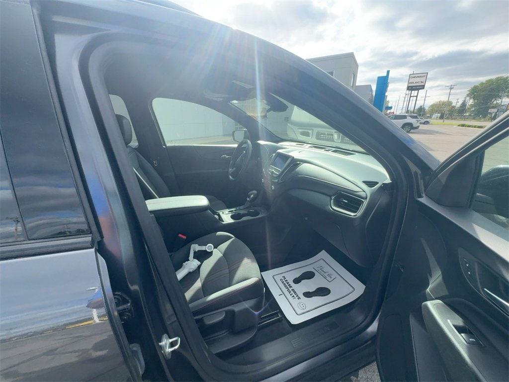 used 2022 Chevrolet Equinox car, priced at $22,585