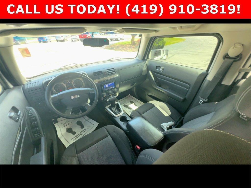 used 2009 Hummer H3 car, priced at $10,526