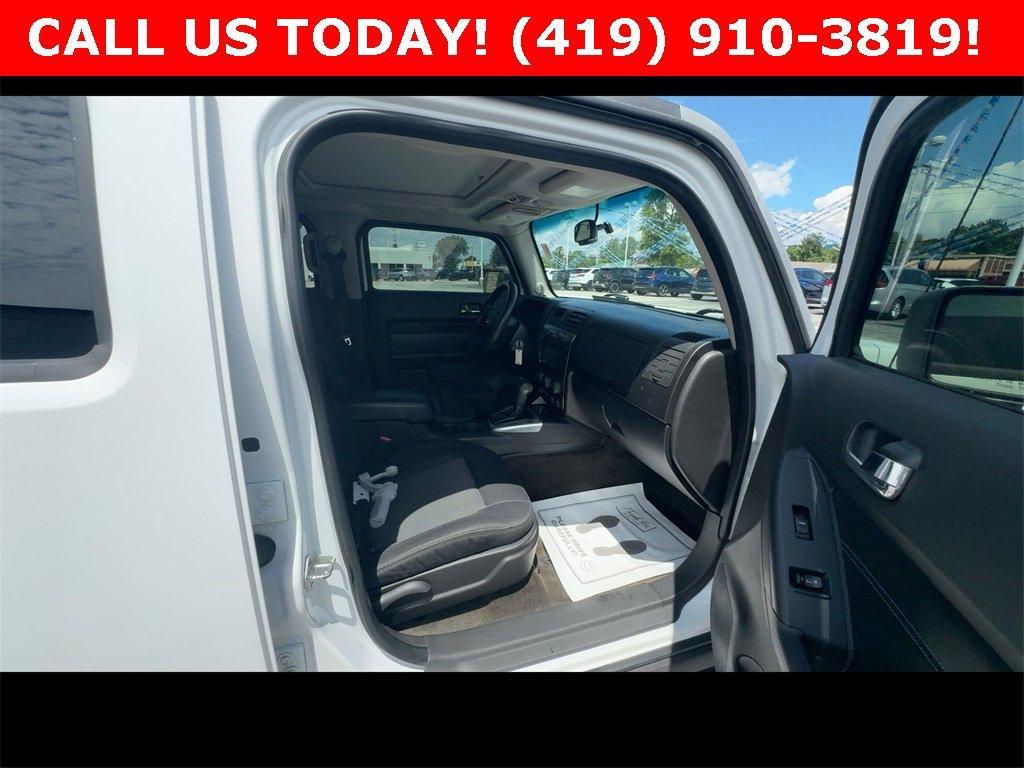 used 2009 Hummer H3 car, priced at $10,526