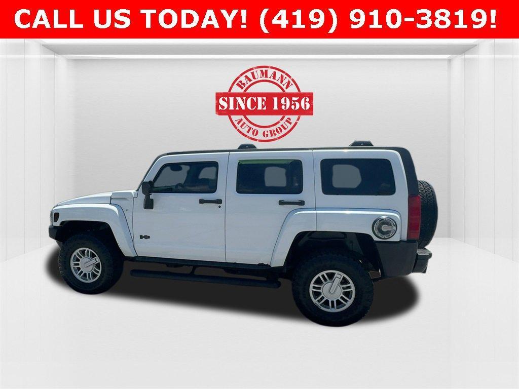 used 2009 Hummer H3 car, priced at $10,526