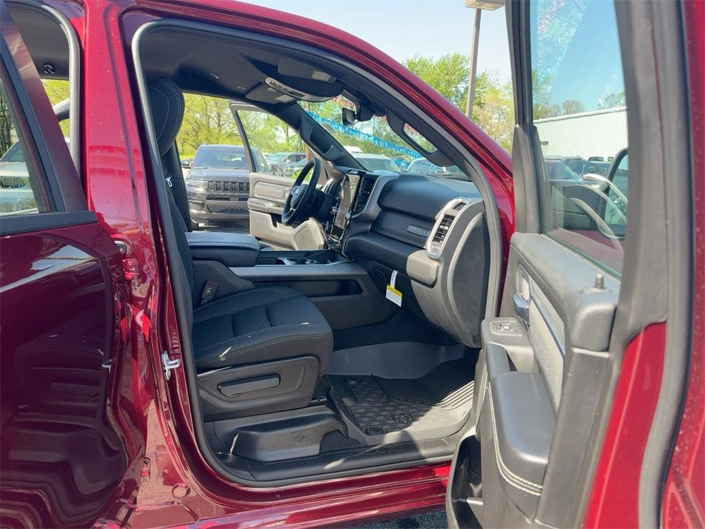 new 2025 Ram 1500 car, priced at $53,949