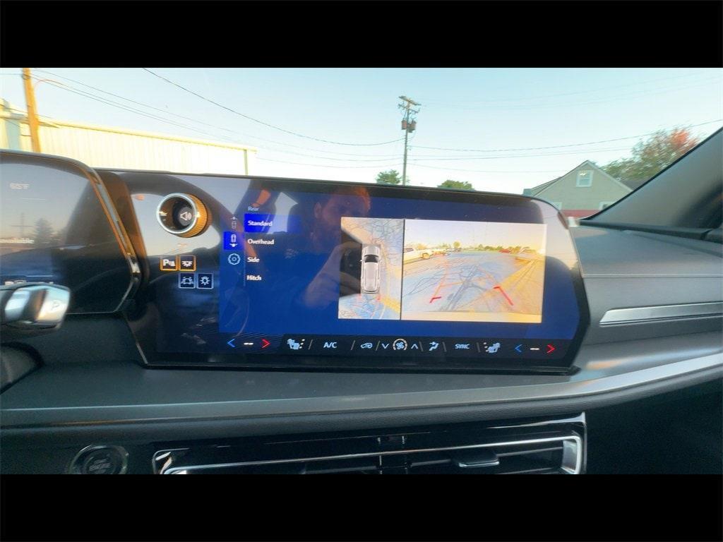 new 2026 Chevrolet Traverse car, priced at $46,845