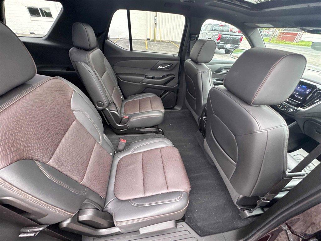 used 2023 Chevrolet Traverse car, priced at $41,026