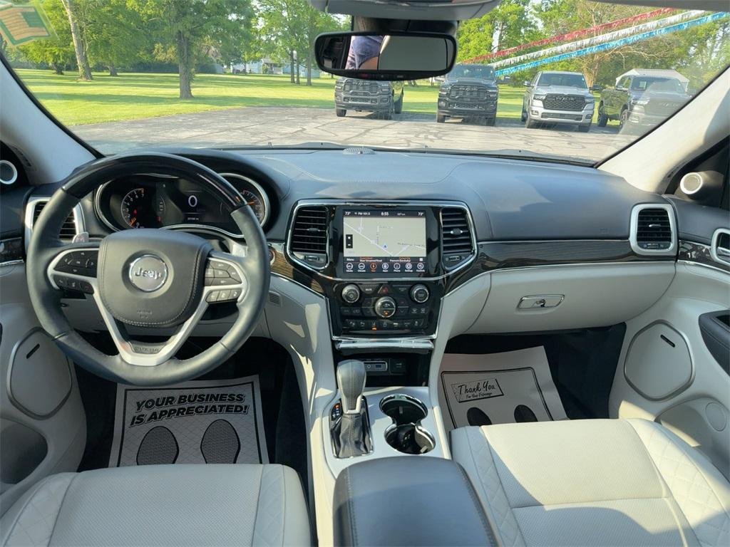 used 2021 Jeep Grand Cherokee car, priced at $35,138