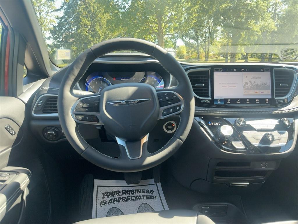 new 2026 Chrysler Pacifica car, priced at $44,785
