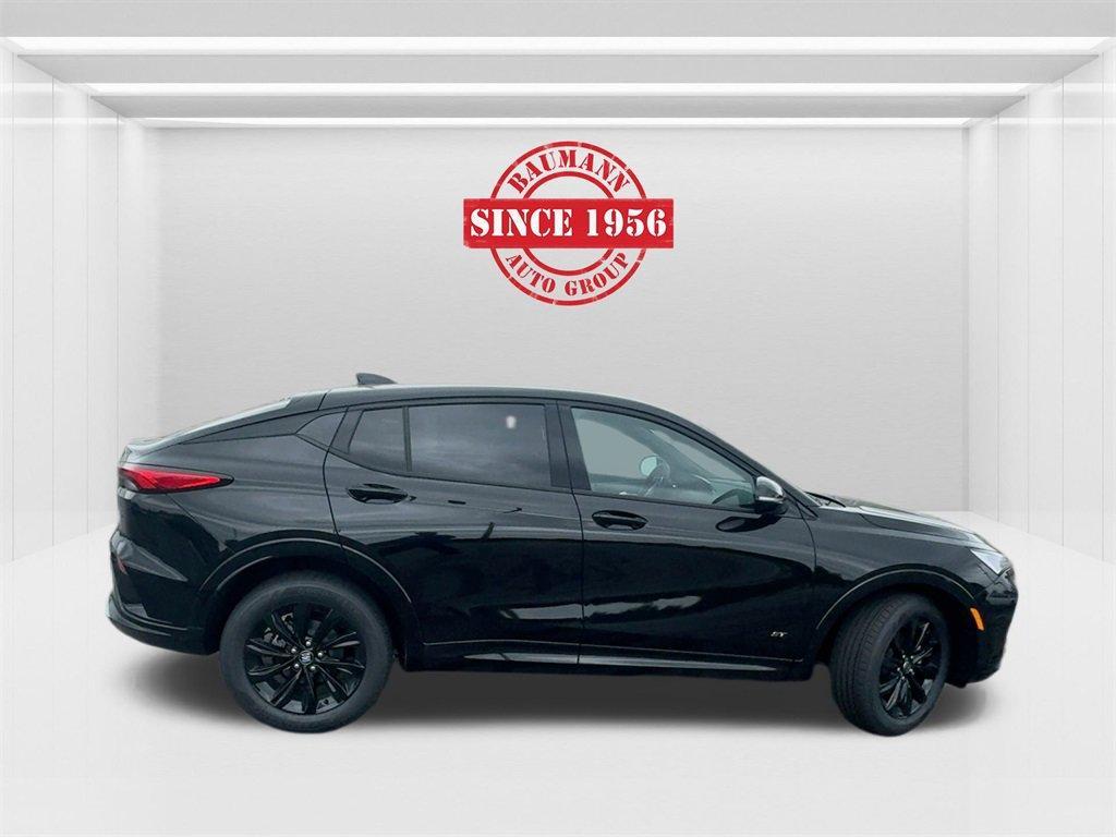 new 2025 Buick Envista car, priced at $28,805